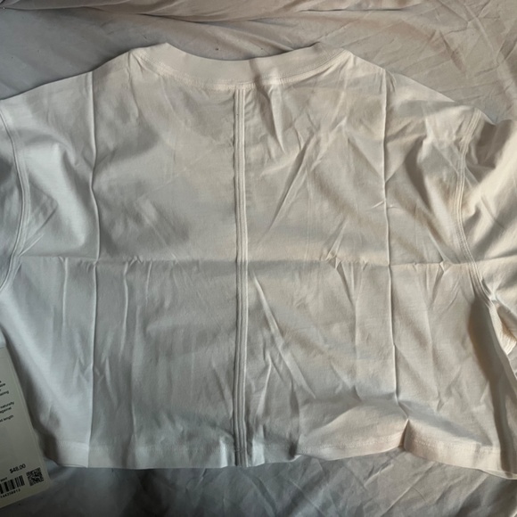 Lululemon all yours crop tee in white - Picture 3 of 3